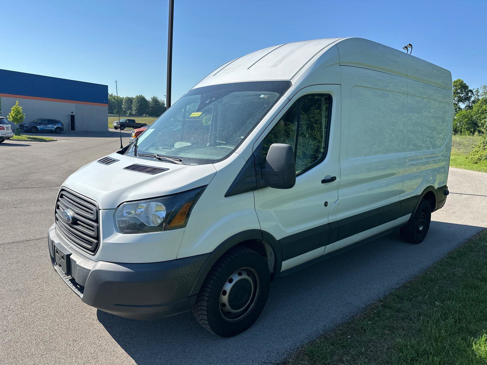 ford transit van 2018 1FTYR2XM7JKA32236 image ford transit van 2018 1FTYR2XM7JKA32236 image